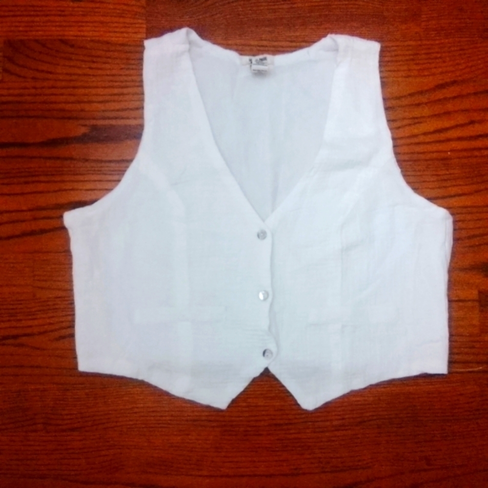 Rachel Paige Size XL White Button Vest